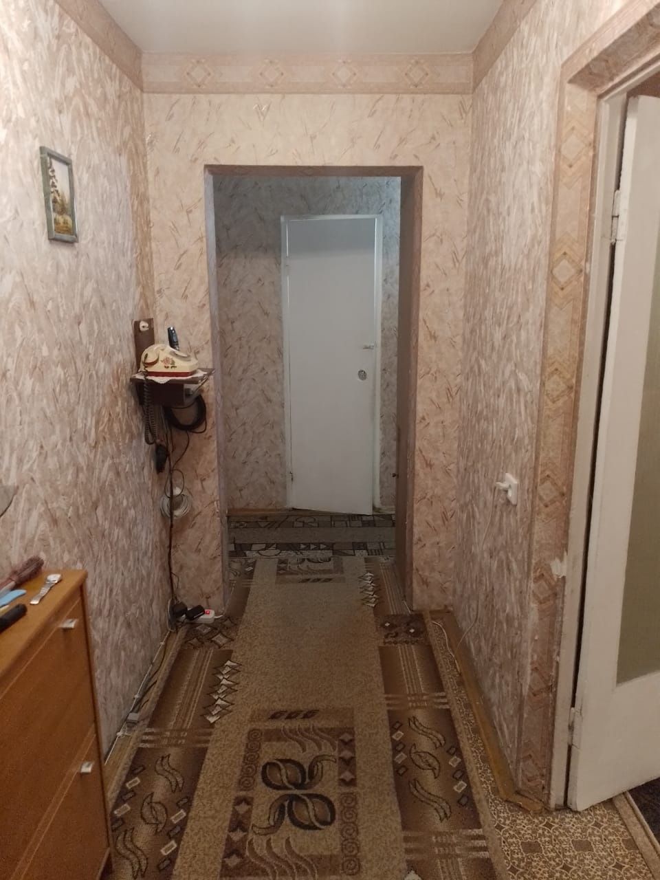 Продам 3-х комнатную квартиру по Назарбаева д.32