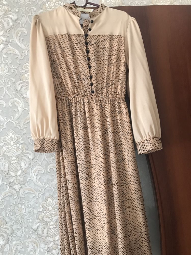 Көйлектер сатылады