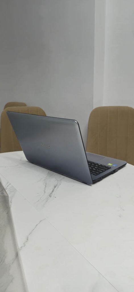 Идеальная цена. Срочно ноутбук ASUS X540L 1 TB памяти.