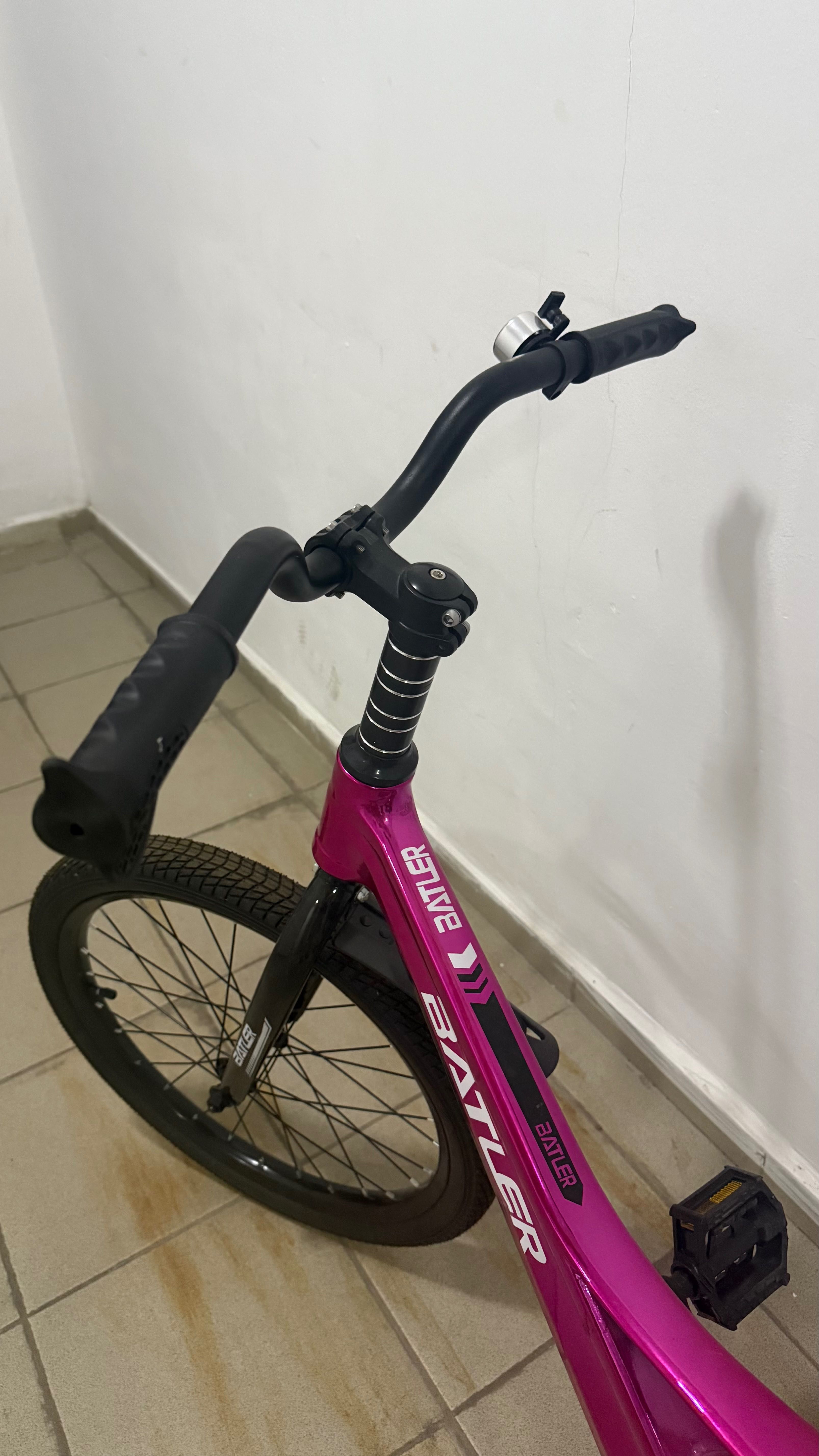 Продам детский велосипед Batler