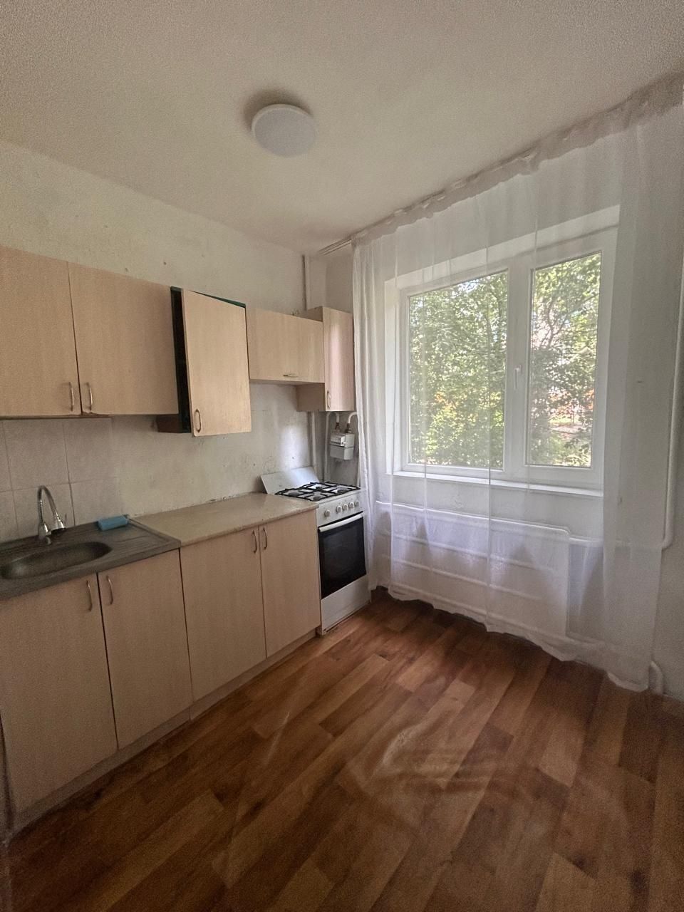 Продам 2 комн КВ .