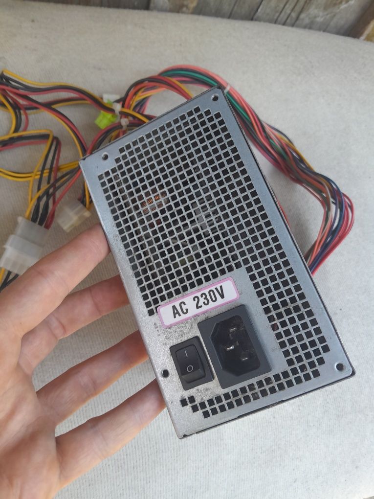 Блок питания для компьютера 450W 2 Sata 5 Ide
