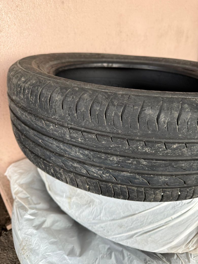 Продам б/у резину R18 215/55 летняя