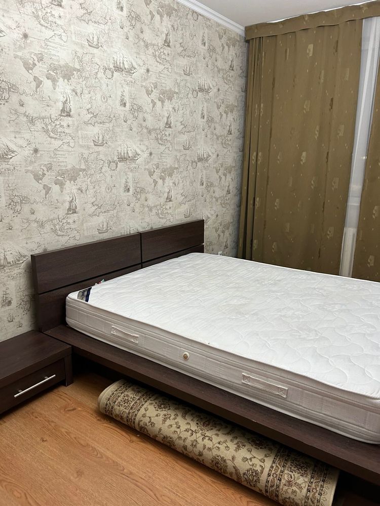 Спальный гарнитур. В отличном состоянии. Цена договорная.