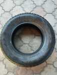 Шины Yokohama 265/65/ R17 почти новые