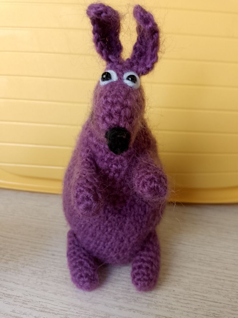 Продам игрушки,вязаные крючком