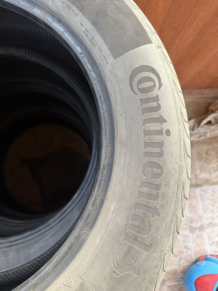Шины Continental 235/60 R18