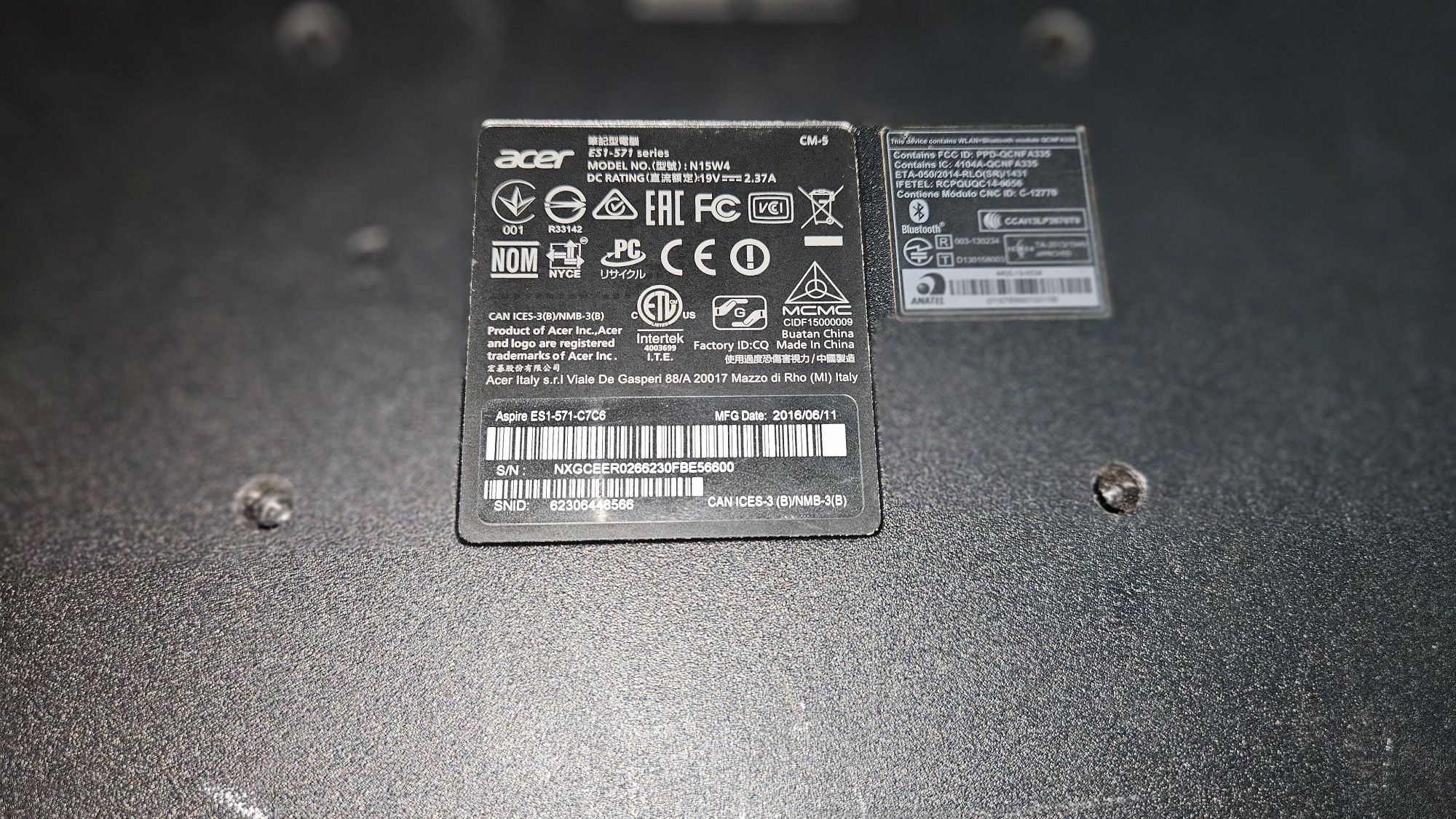 Продам ноутбук acer Aspire es1