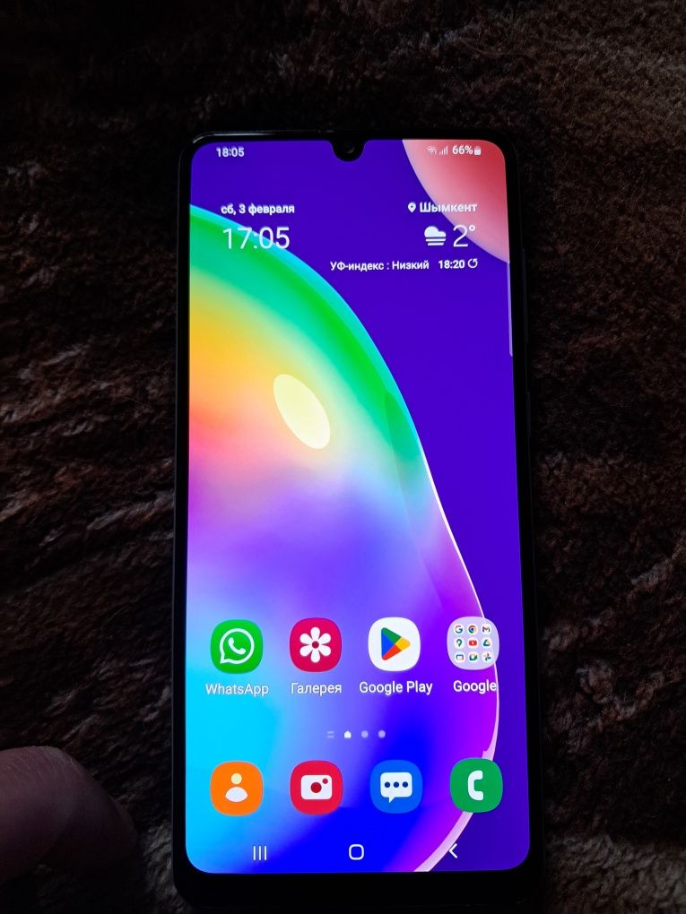 Продам смартфон Самсунг А 31