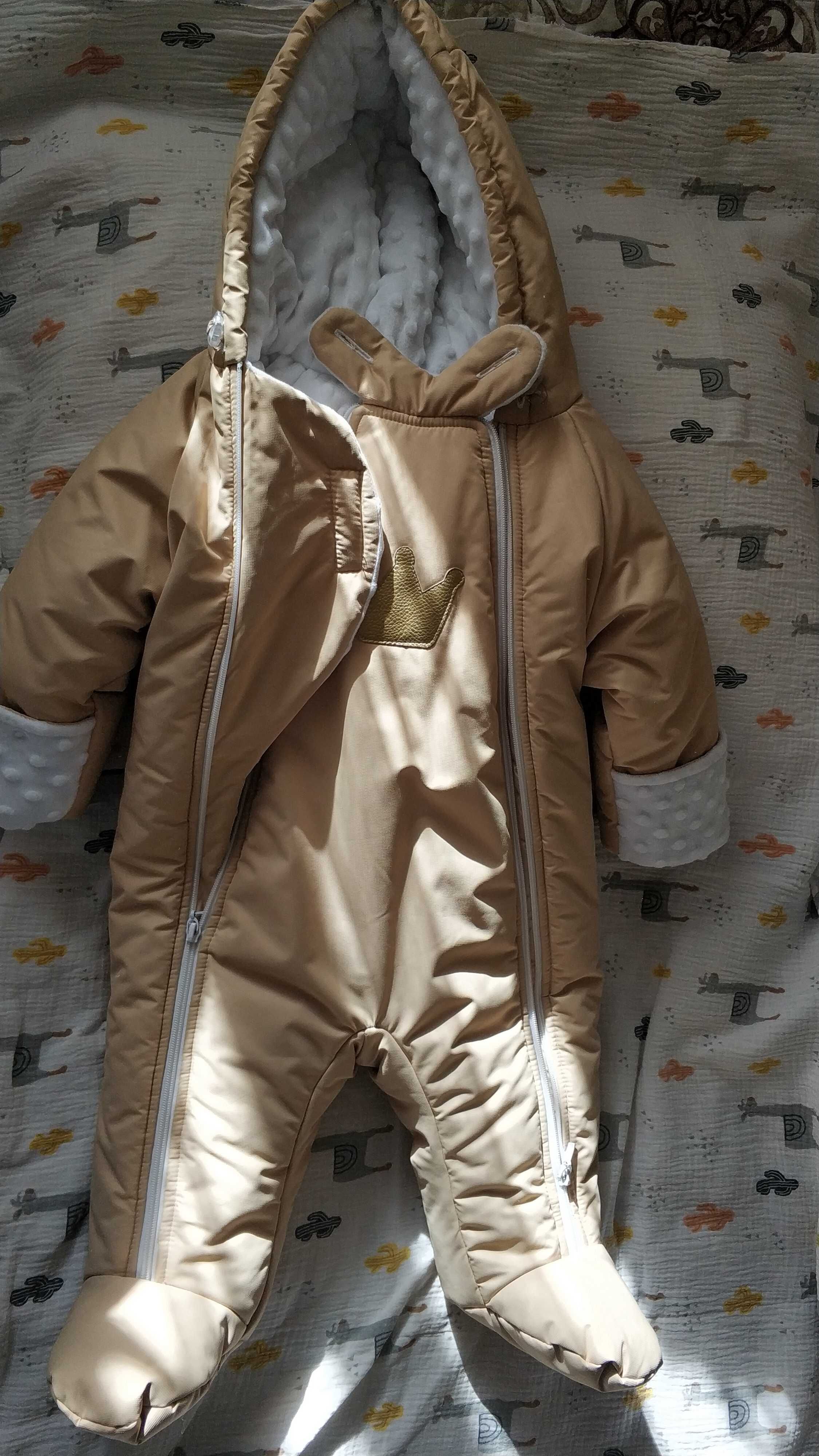 Продам комбинезон зимний