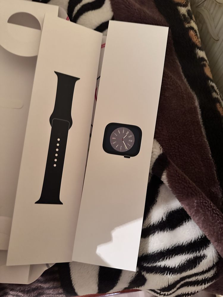 Apple watch 8serios