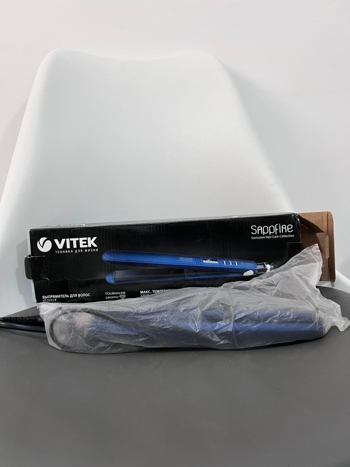 Выпрямитель для волос Vitek 2315