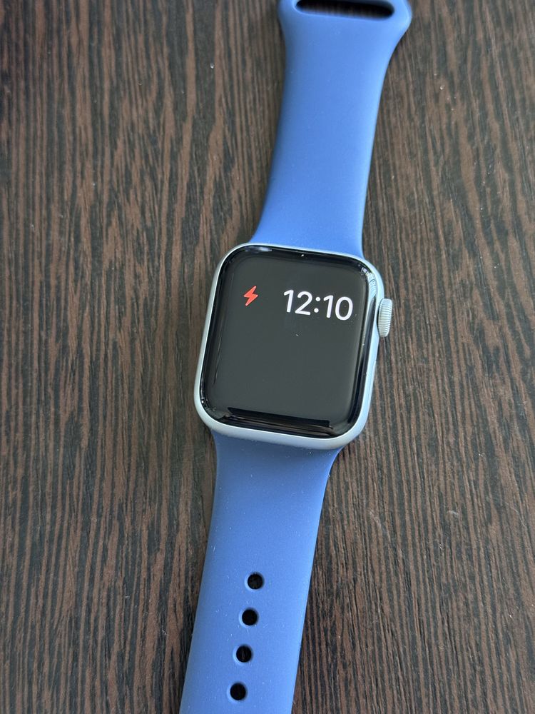 Apple Watch Se gen2/2024/40 mm