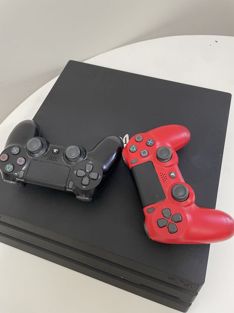 Продам плейстейшн 4 PS 4 slim 1Tb
