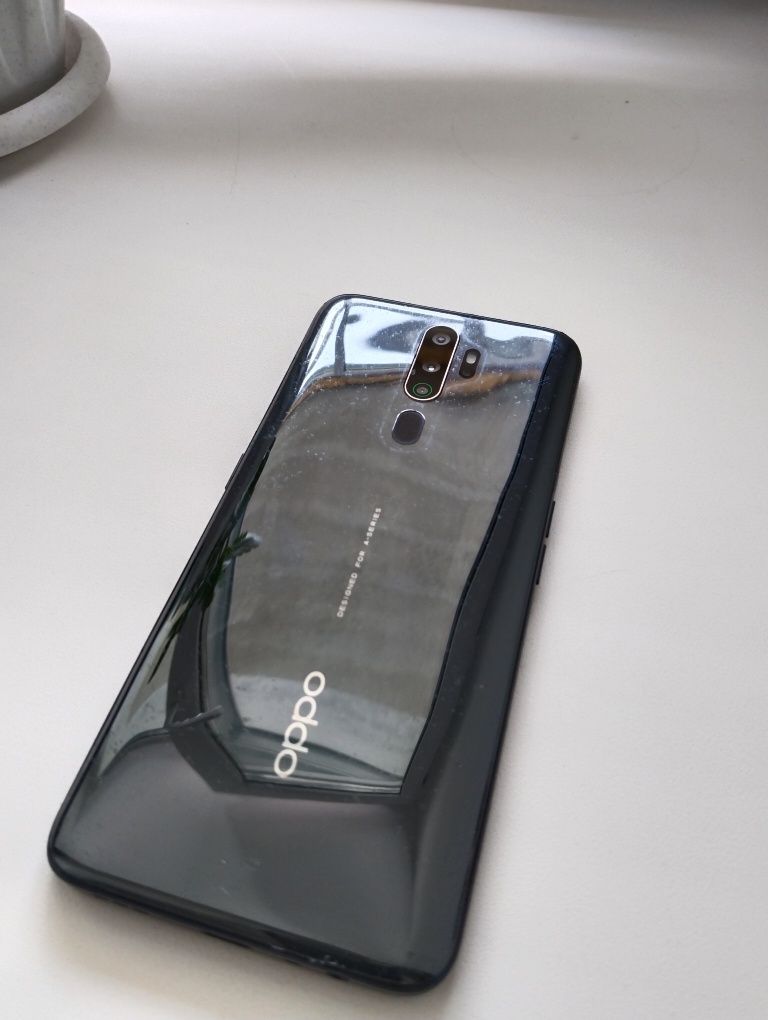 Продам смартфон Oppo A5