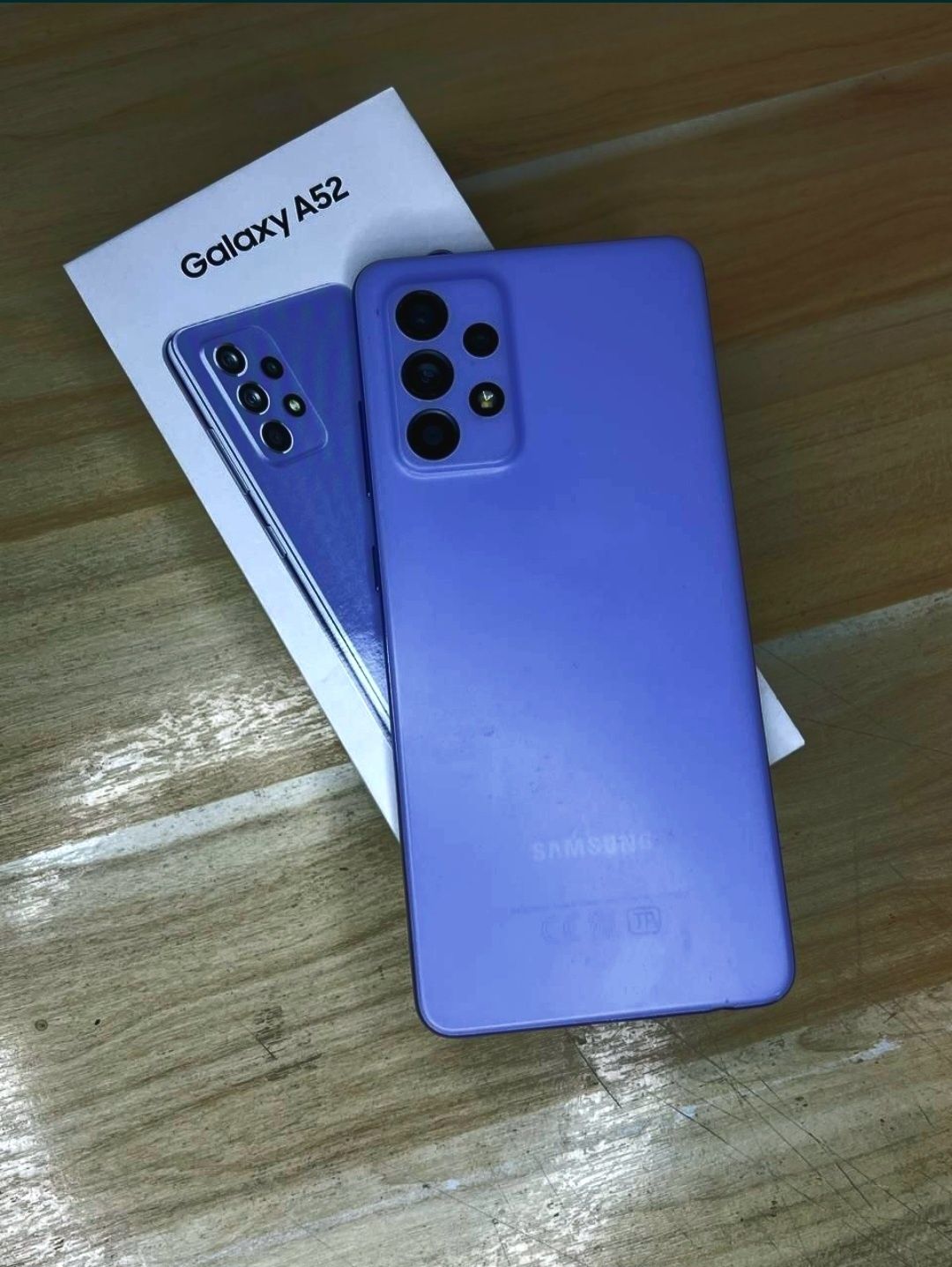 Samsung A52 8/256Gb Snapdragon 720G Полный комплект