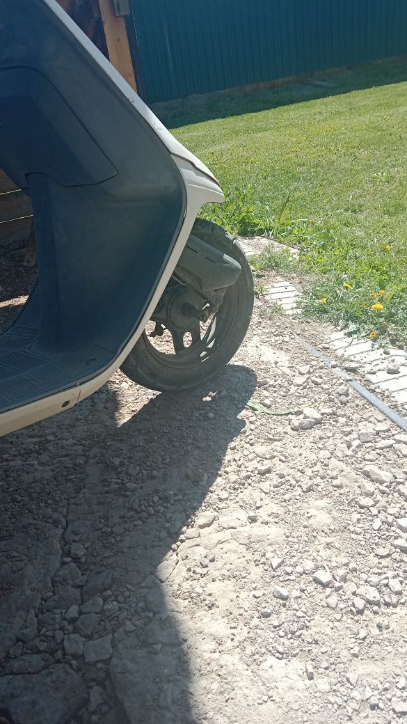 Скутер Honda Tact 24