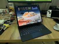iPad Pro 12.9 M1 + Magick Keyboard