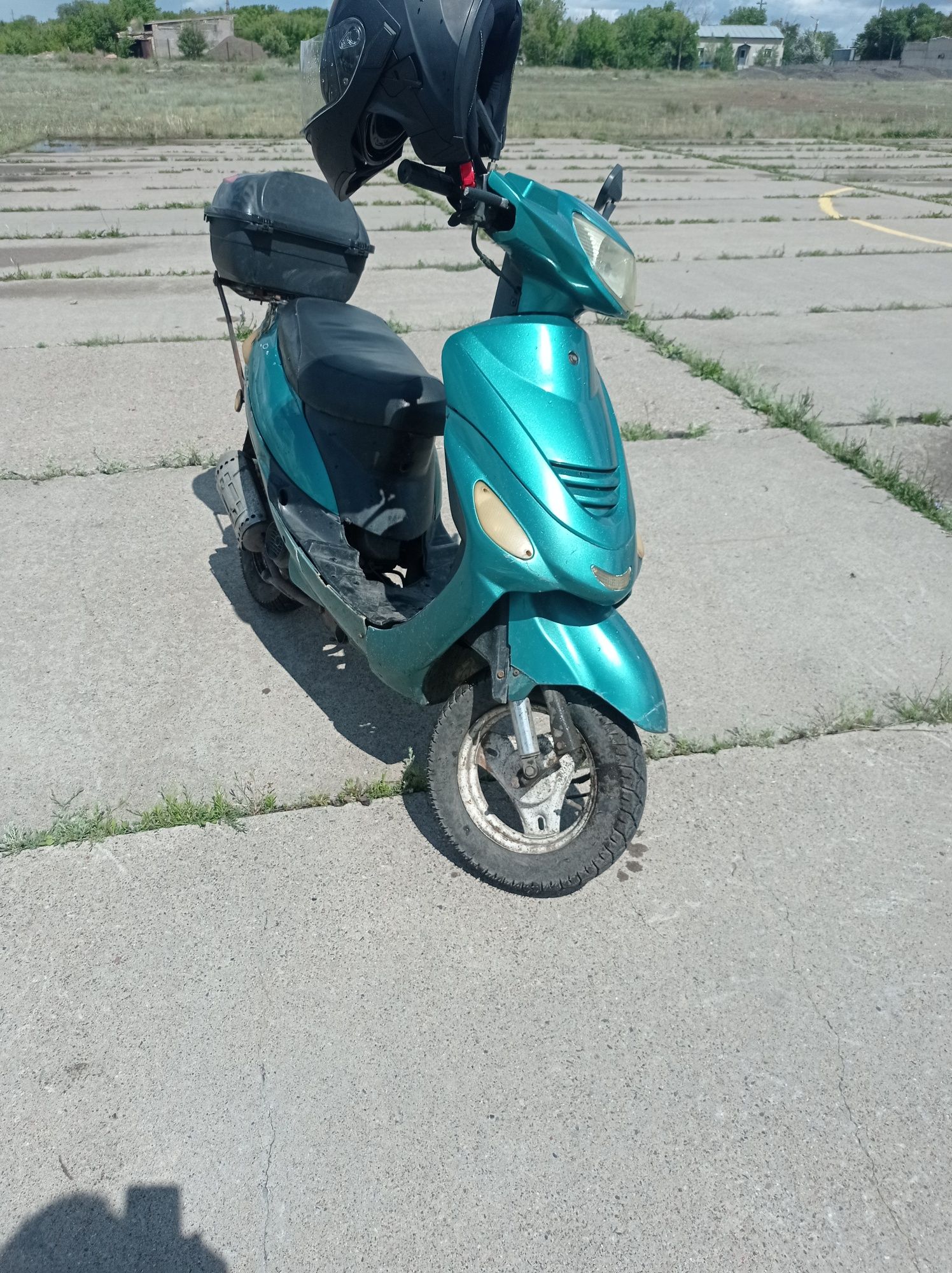 Продам скутер 50куб