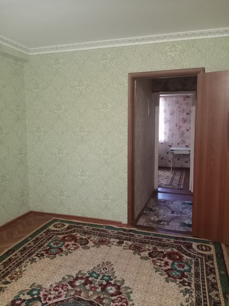 Квартира продаётся 4 комнатная
