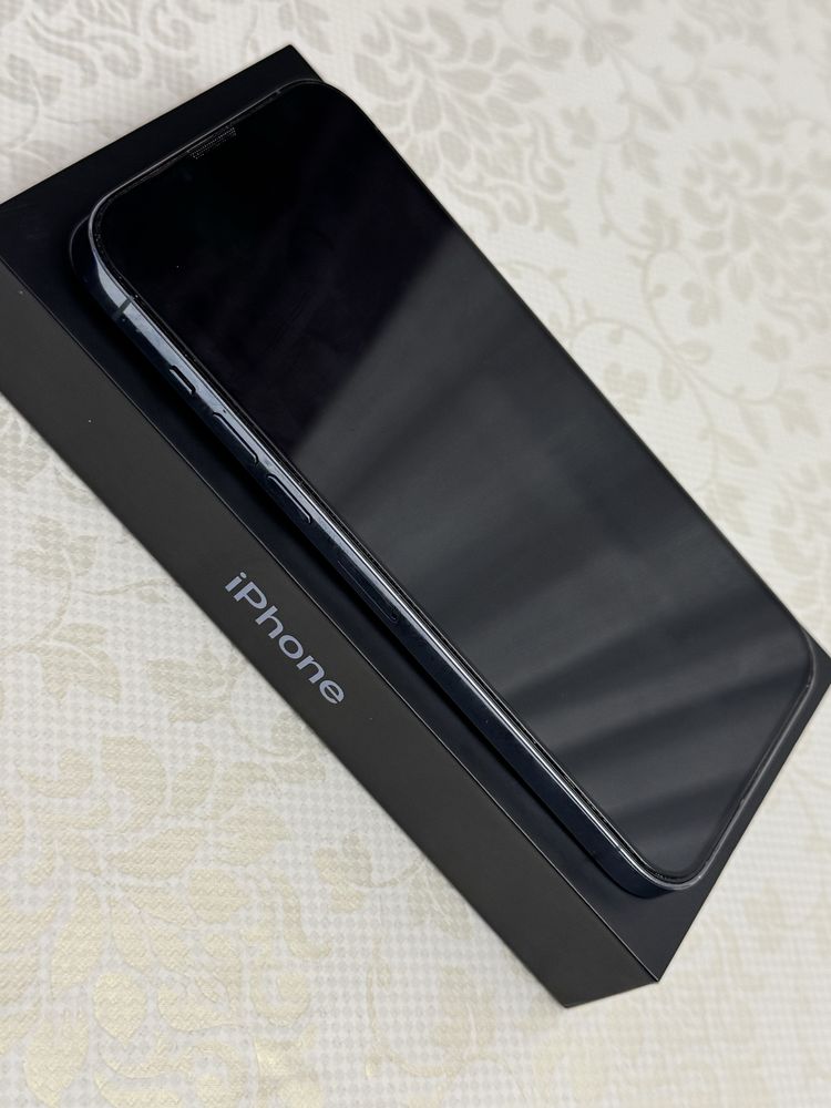 Продам Iphone 16 pro max 256gb
