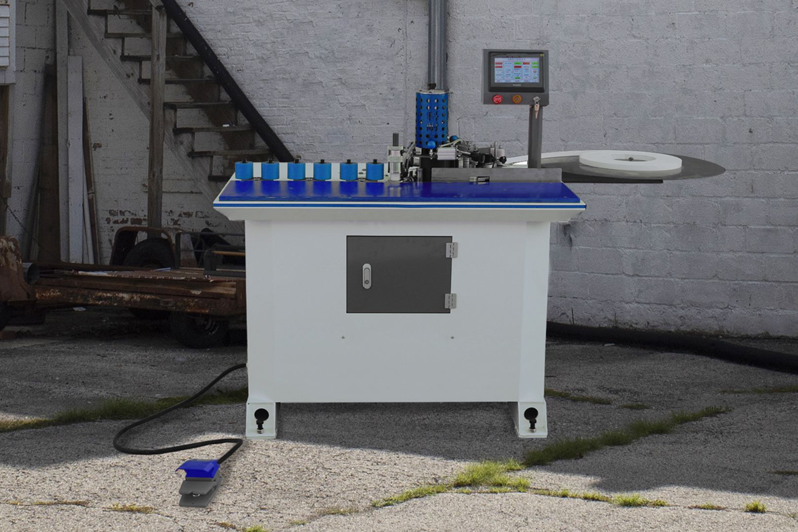 Кромкооблицовочный станок DELTAMACHINERY DM-109 PUR/EVA