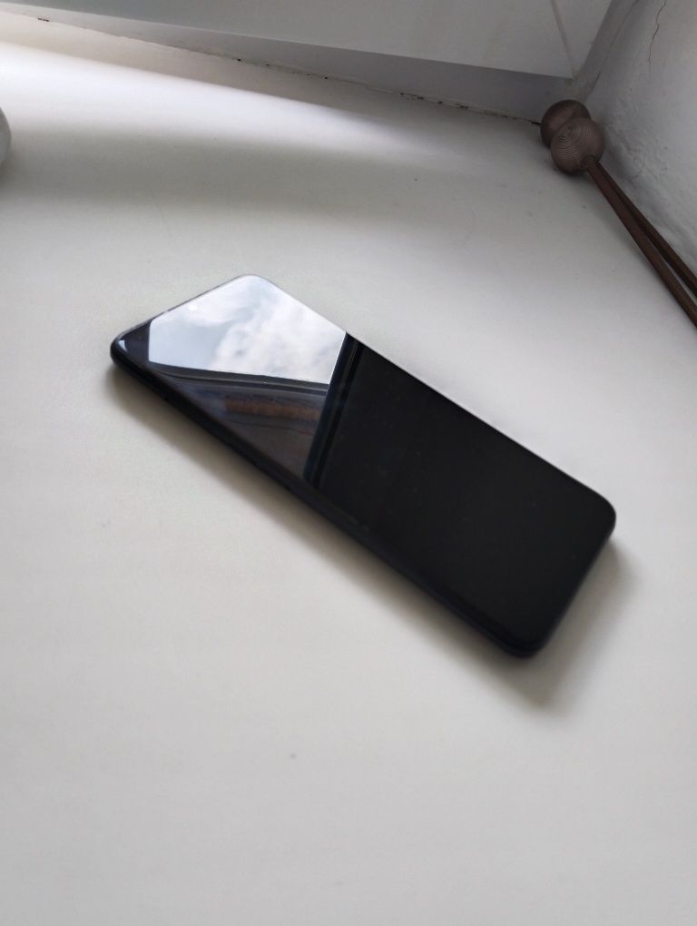 Продам смартфон Oppo A5