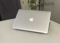 MacBook Air 13 (2017) в идельном стостоянии!!!