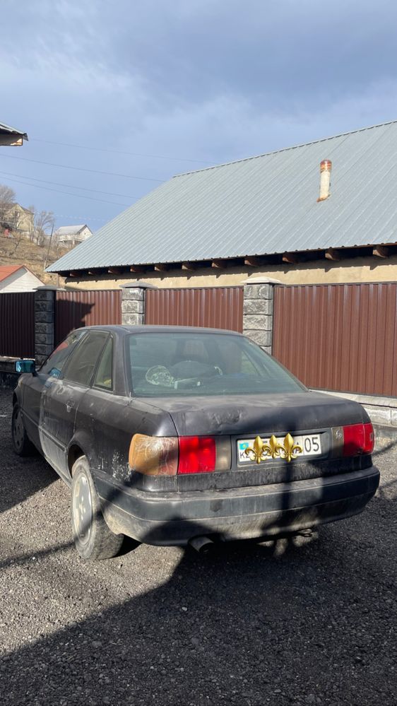 Машина Audi