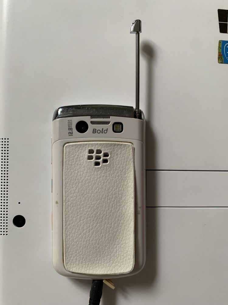 Продам BlackBerry Bold 9700