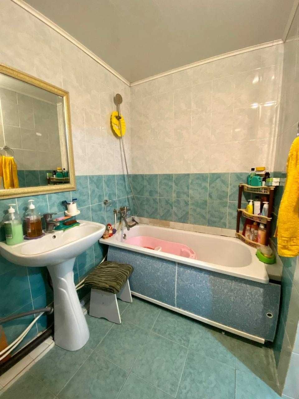 Продам 3-х комнатную квартиру в районе Парка Победы