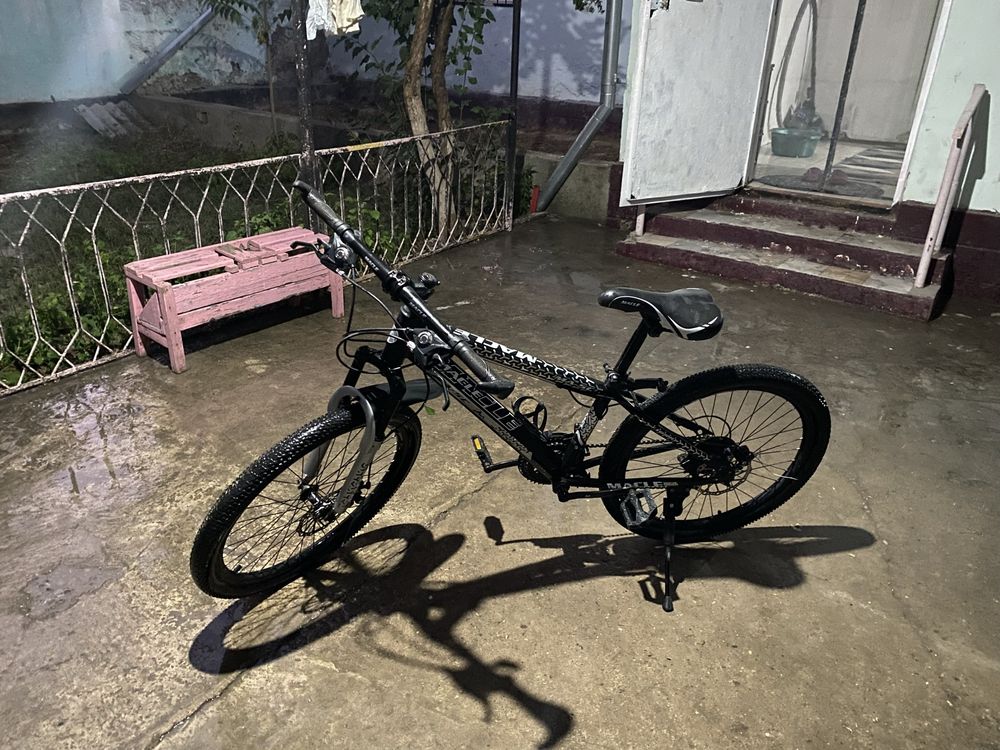 Велик 35 000