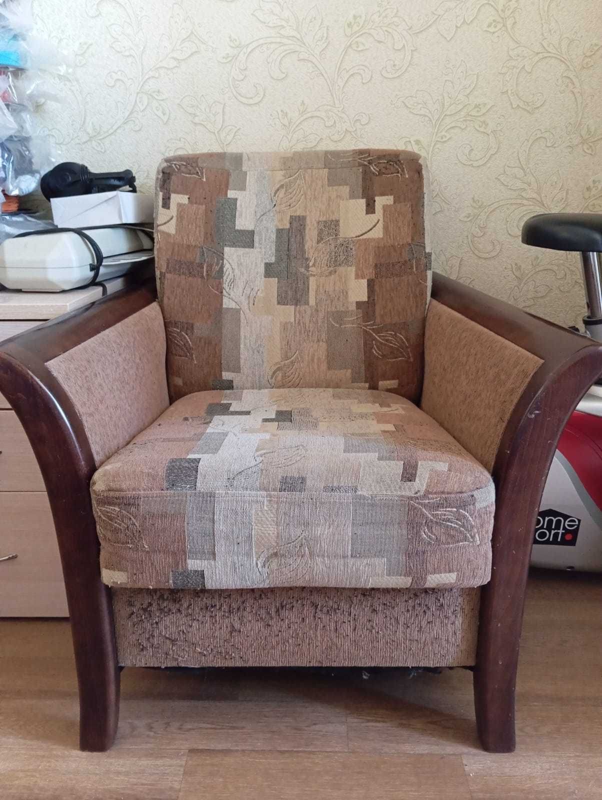 Диван + 2 кресла