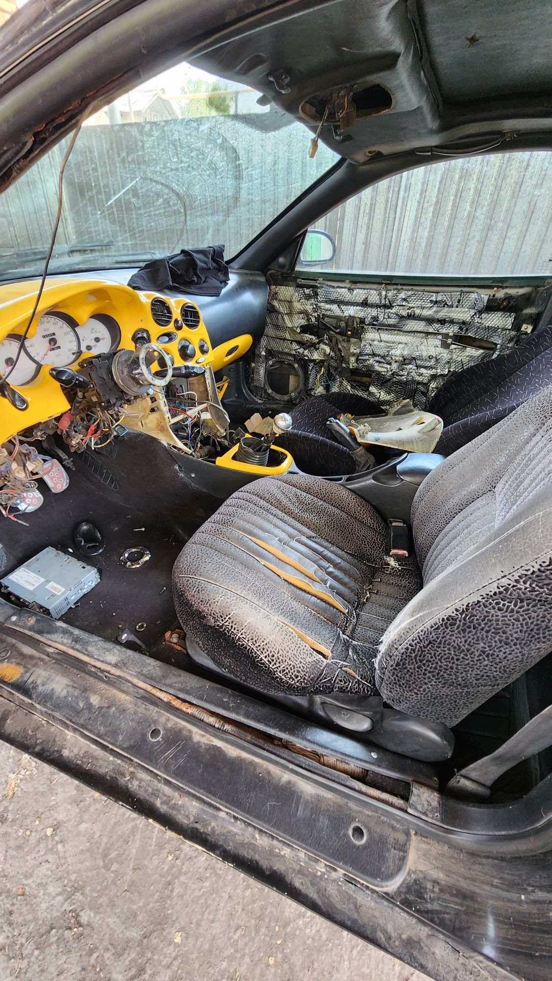 Hyundai tiburon 1997 rd
