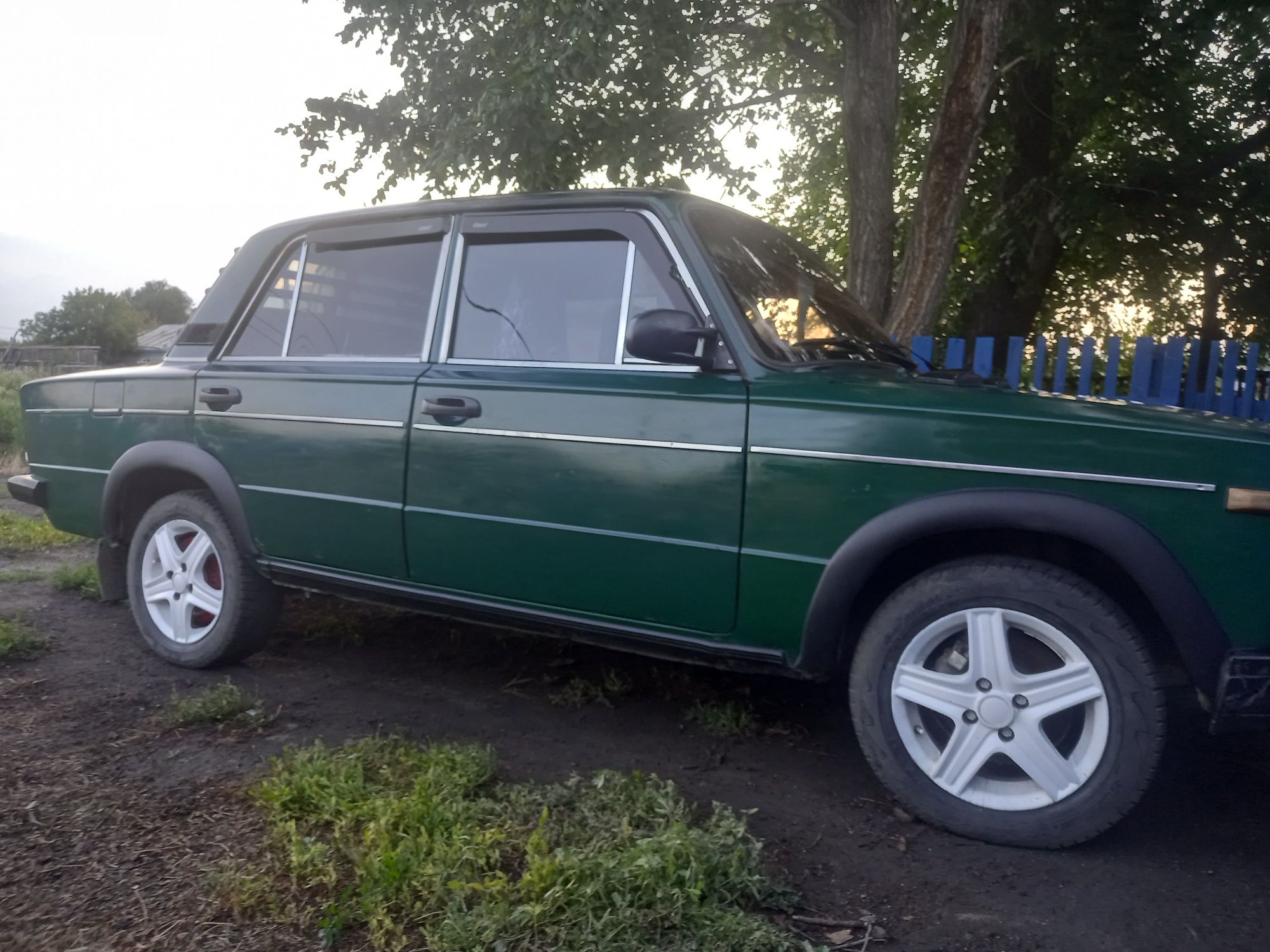 Продаётся ваз 2106