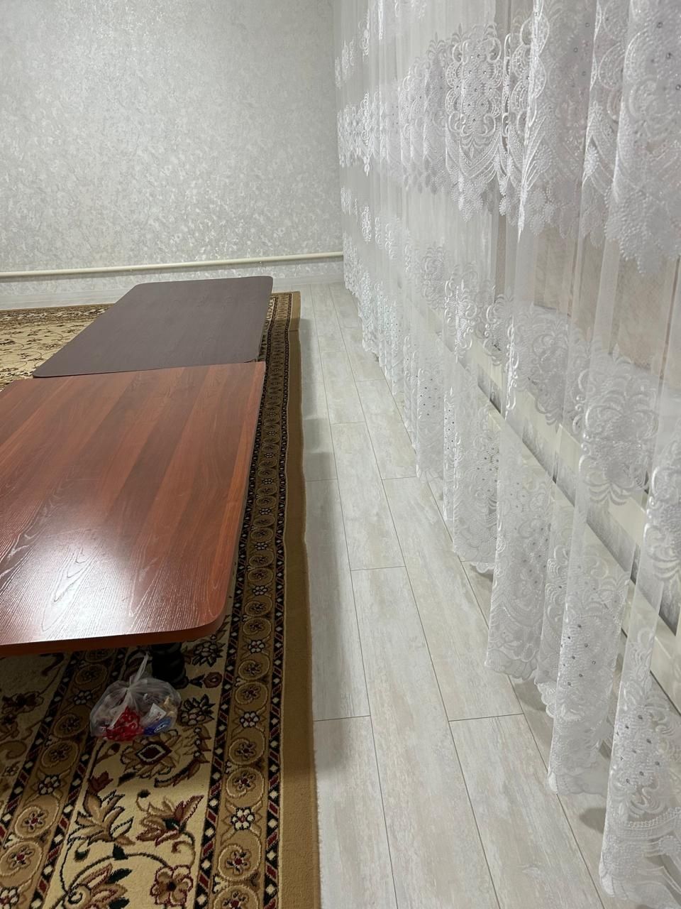 Кілем үйге арналған