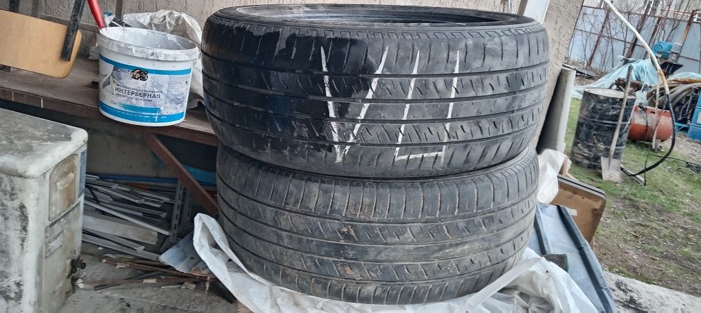Шины 2 шт летние