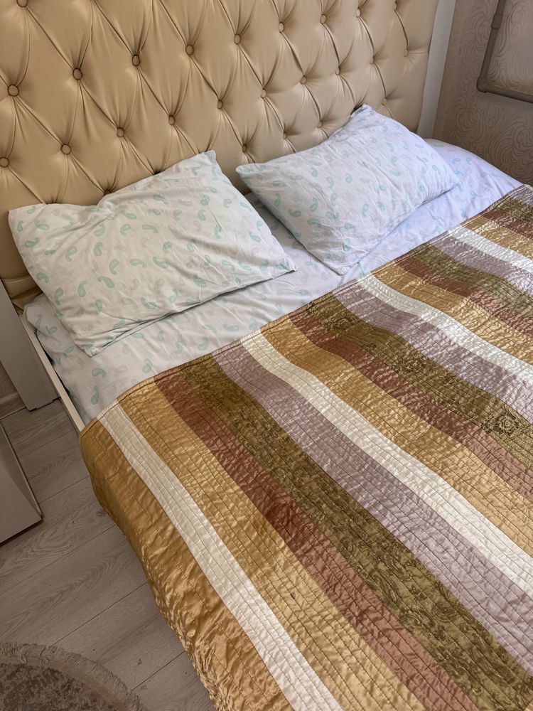 Двухспальная кровать (1.60*2)