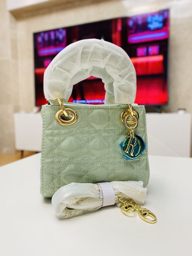 Сумка от Dior Luxe