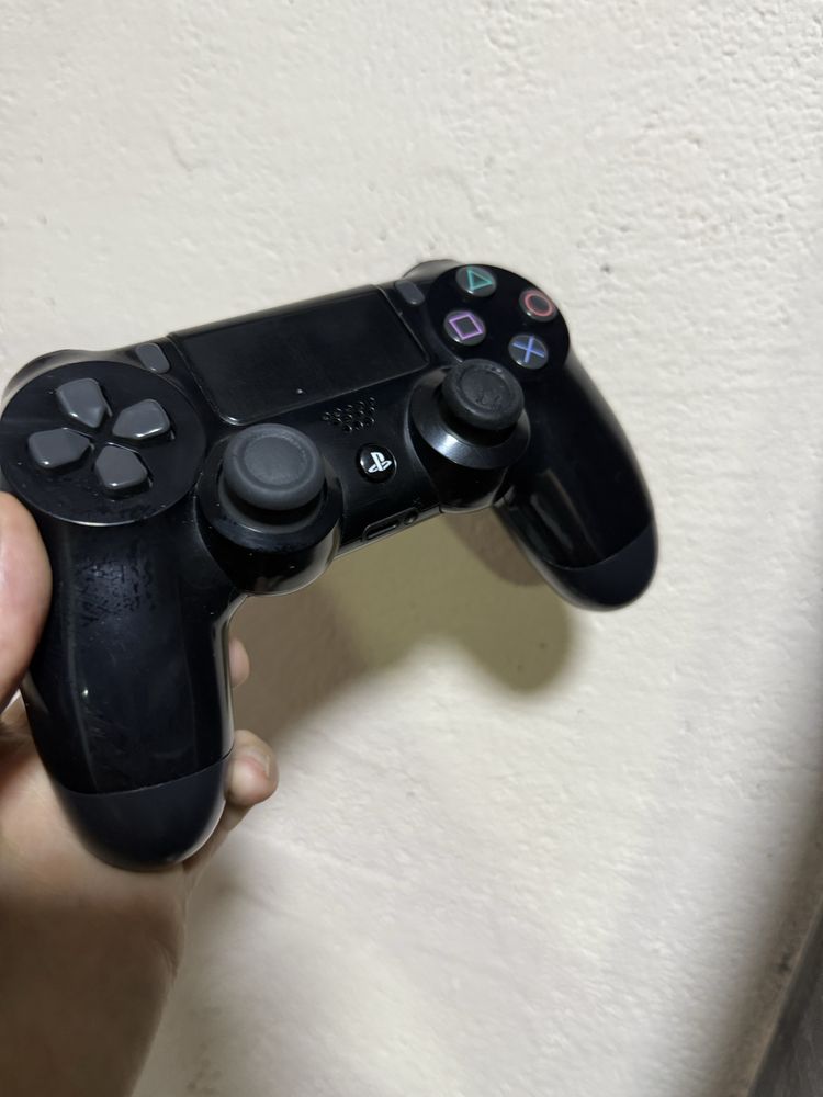 Игровой контройлер ps 4