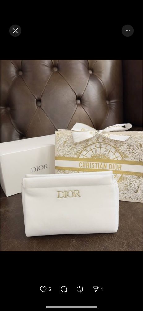 новая красивая косметичка Dior