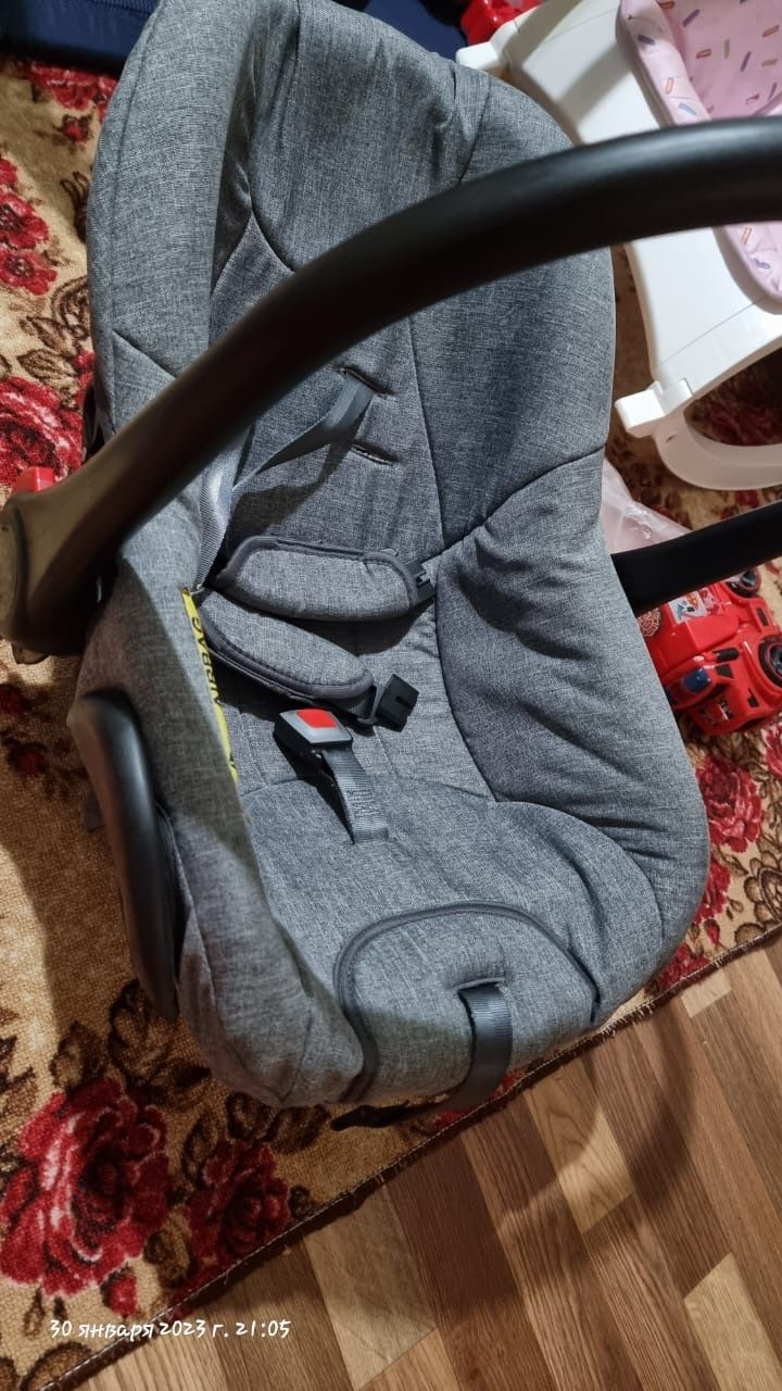 Продам автолюльку