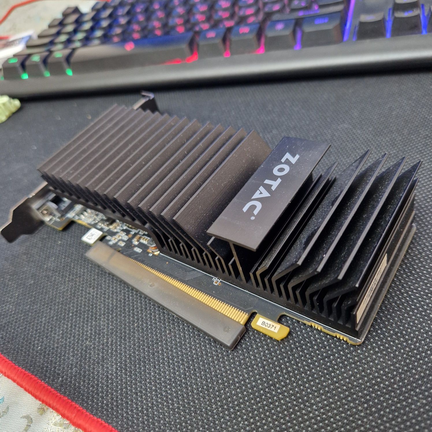 Видеокарта Zotac 1030