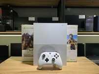 XBOX One S, 1 TB, 1 джойстик, белый, 10412/А10