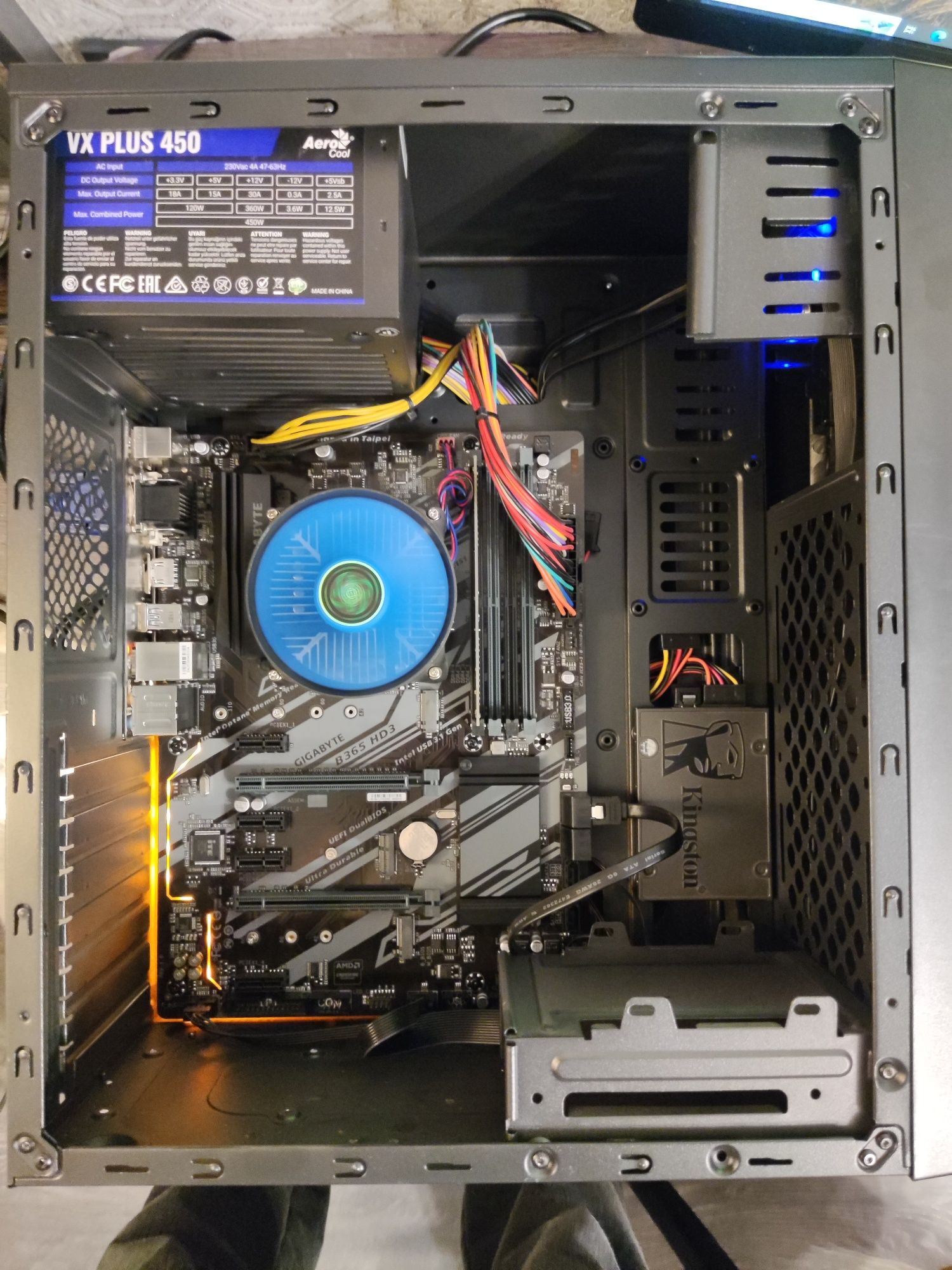 Новый ПК Core i3 3.6GHz 8-е пок.,  DDR4 8Gb, SSD 240Gb. Монитор 23"
