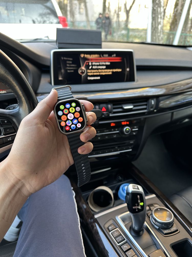 Продаю Apple Watch Ultra в идеальном состояние