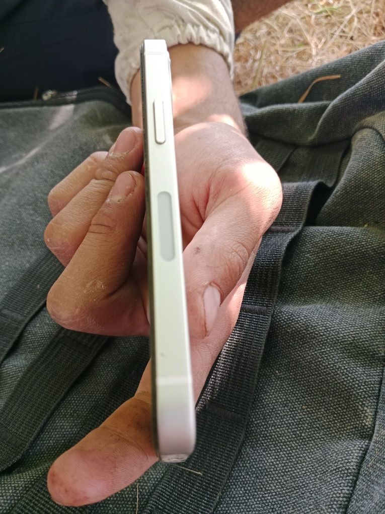 Iphone 12 mini 128 фейс айди нет!