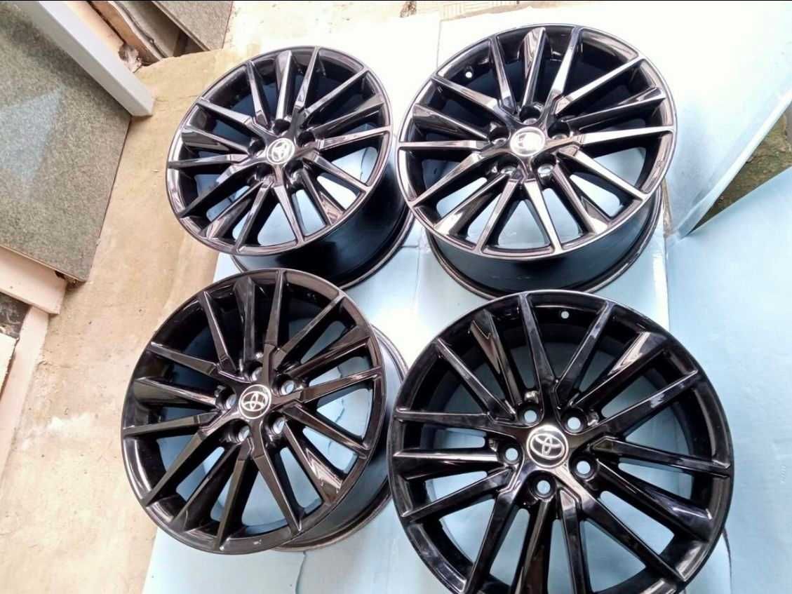 Диски CAMRY  R18 оригинал