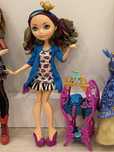 Кукла/игровой набор (кровать) Ever After High
