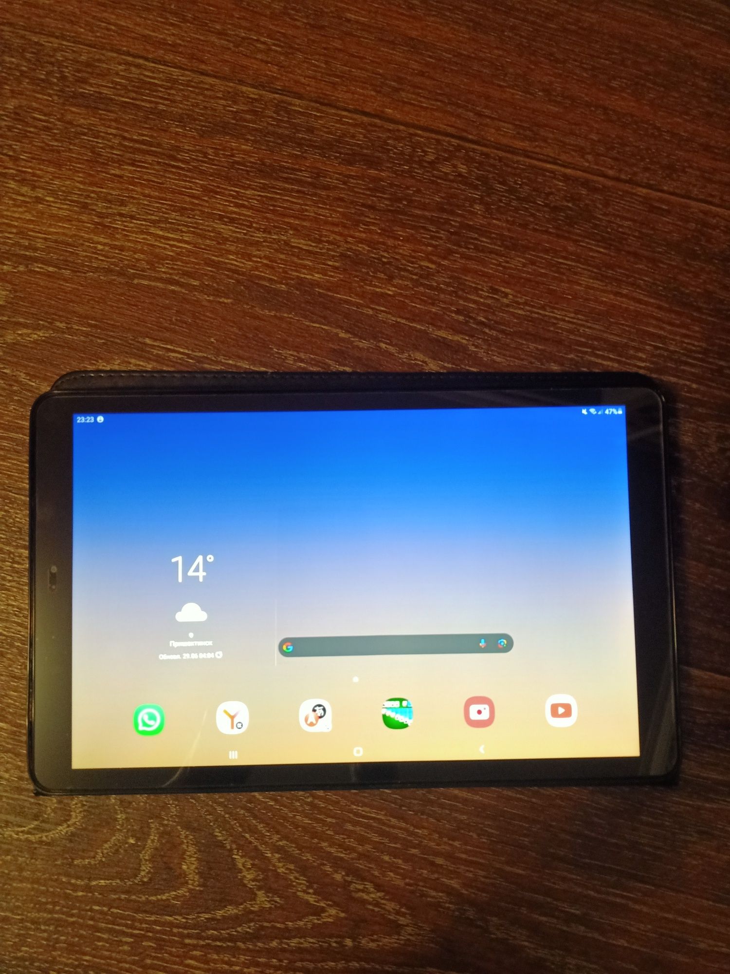 Samsung Galaxy Tab A (SM-T595)